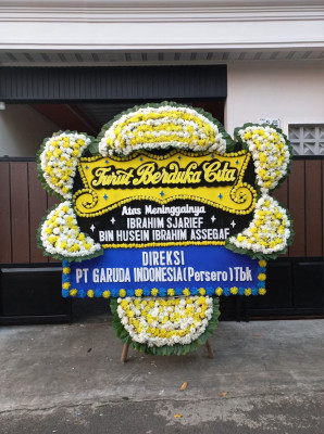Papan Bunga Duka di Tanjung Medar